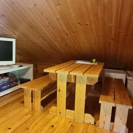 木屋 Peikonpesae *